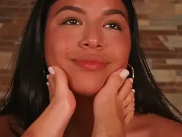 Stripchat Watch Live Sex Cams of LunaMystyque