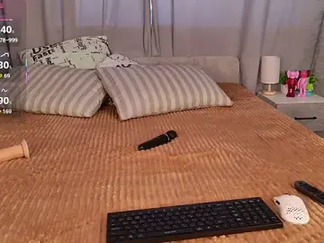 Stripchat Live Sex Cam of little_poetryyy