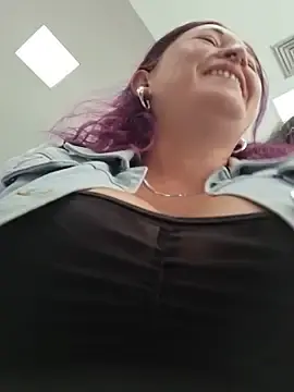 Stripchat Free Live Porn of sophie_banger