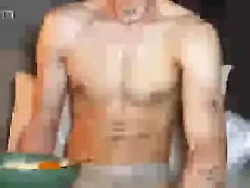 Stripchat Best live sex cam show of strongManLatino