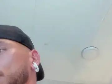 Stripchat Free Live Porn of dylan_jacobx