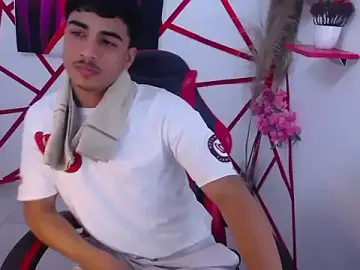 Stripchat Free Porn Cam of oliver-parker
