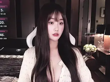 Stripchat Watch Live Sex Cams of Aurora_-77