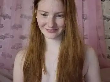 Stripchat Sex Cam of FiaMoor