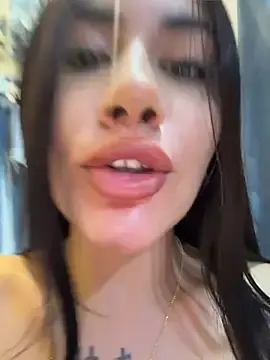 Stripchat Adult Webcams of clarachanelricek