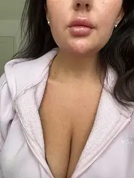 Stripchat Live Porn of magical_mia