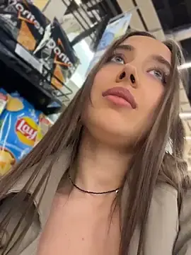 Stripchat Sex Cam of ICrazyOneIRL