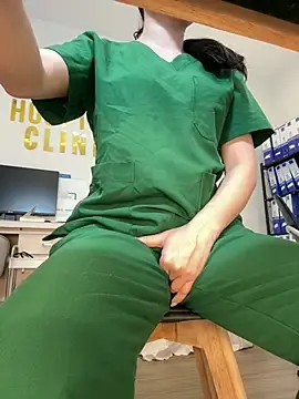 Stripchat Nude Webcam of secretly_masturbating