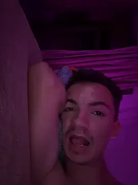 Stripchat Watch Live Sex Cams of Bogdanxio67