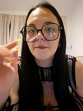 Stripchat Adult Webcam of JUJUICY-