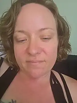 Stripchat Free Porn Cam of julimonroe
