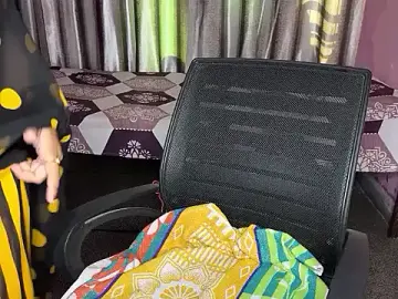 Stripchat Best live sex cam show of Radhika_4_you