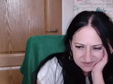 Stripchat Free Porn Cam of DebraMilf