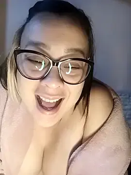 Stripchat Watch Live Sex Cams of lualviz