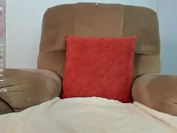Stripchat Adult Webcam of selfsuckqueen_