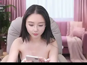 Stripchat Watch Live Sex Cams of youyou-8