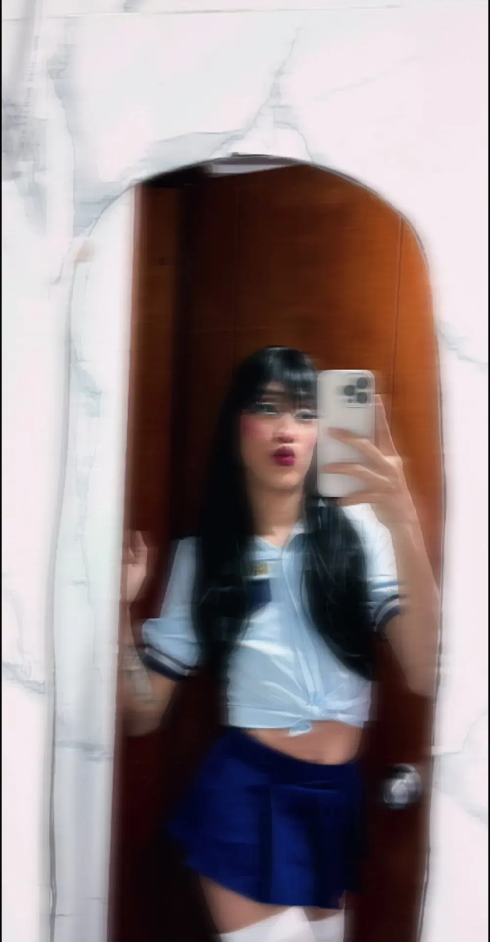 Liz_Hills