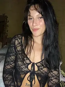 Stripchat Nude Webcam of jepetitoiseau