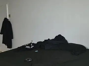 Stripchat Live Sex Cam of JackDesFeux