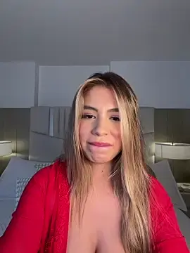 Stripchat Free Live Porn of _laura_02