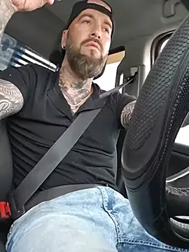 Stripchat Watch Live Sex Cams of Beardedtattood