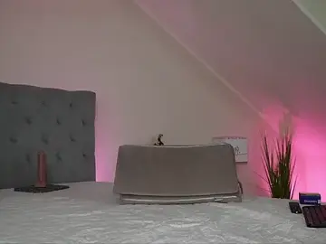 Stripchat Free Porn Cam of hotmilfbitch