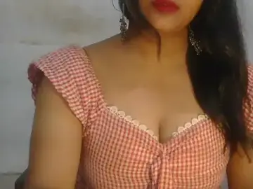 Stripchat Live Sex Cam of POOJA_199