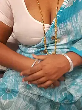 Stripchat Watch Live Sex Cams of Tamil_Ammani