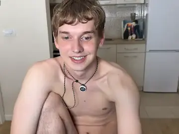 Stripchat Live Sex Cam of Friday_gay_dude