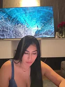 Stripchat Sex Chat of areviklusine1