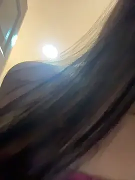 Stripchat Free Live Porn of evelyn_1702