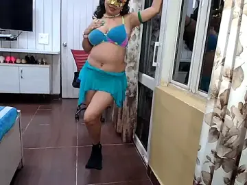 Stripchat Adult Video Chat of yourradhika