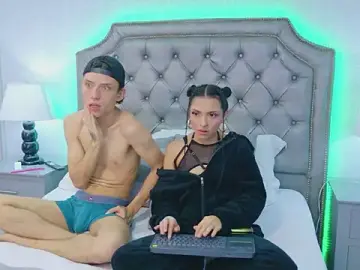 Stripchat Watch Live Sex Cams of CherryAndDax