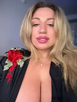Stripchat Private Sex Chat of miamellycious