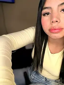 Stripchat Best live sex cam show of Laura-Khalifa