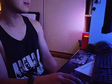 Stripchat Adult Webcam of OnlyMan90