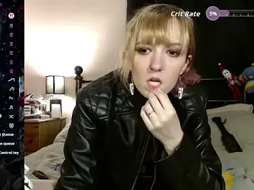 Stripchat Free Porn Cam of EllieeRose