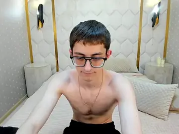 Stripchat Private Sex Chat of RonBevs