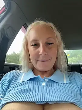 Stripchat Free Porn Cam of MerlinDave