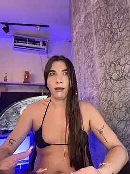 Stripchat Live Sex Cam of saracaball_