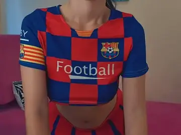 Stripchat Watch Live Sex Cams of Reina__chan