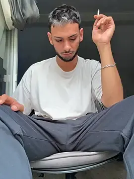 Stripchat Nude Webcam of Gipsyboysteve