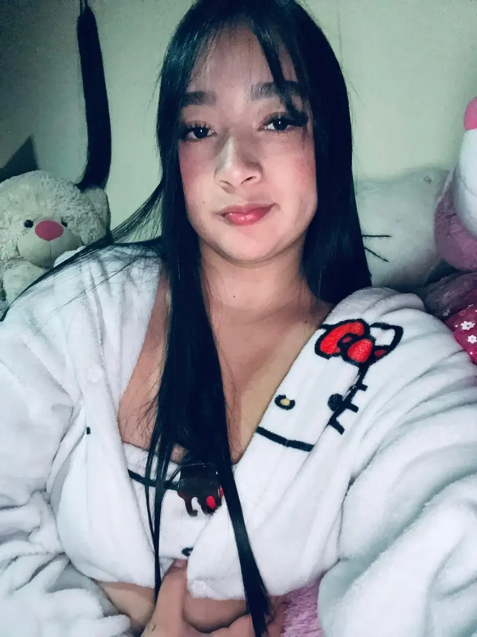 pretti_scarlett