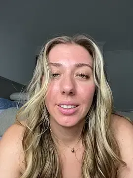 Stripchat Free Live Porn of Aussielulu