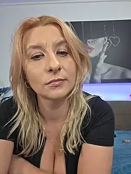 Stripchat Best Webcam of KaylinJan