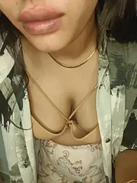 Stripchat Live Porn of SAVITA-STRIP