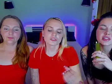 Stripchat Live Sex of MagicEyess