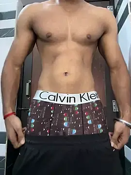 Stripchat Sex Cam of Spicy_boy_69