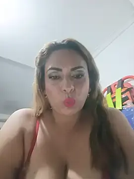 Stripchat Adult Webcam of Milf-Prettyboobs