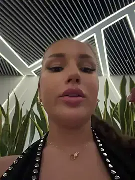 Stripchat Adult Webcam of Syka0001